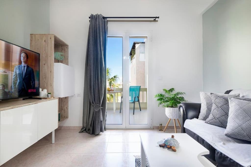 Casa Maria 300 Meters From The Sea Chrissi Akti Chania Exterior foto